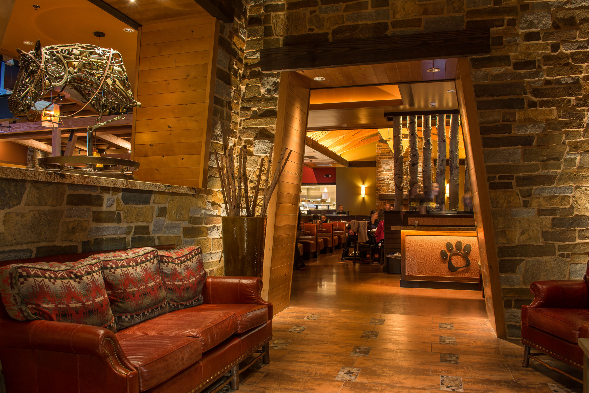 Lazy Dog Downey 003 Lighting Design Alliance